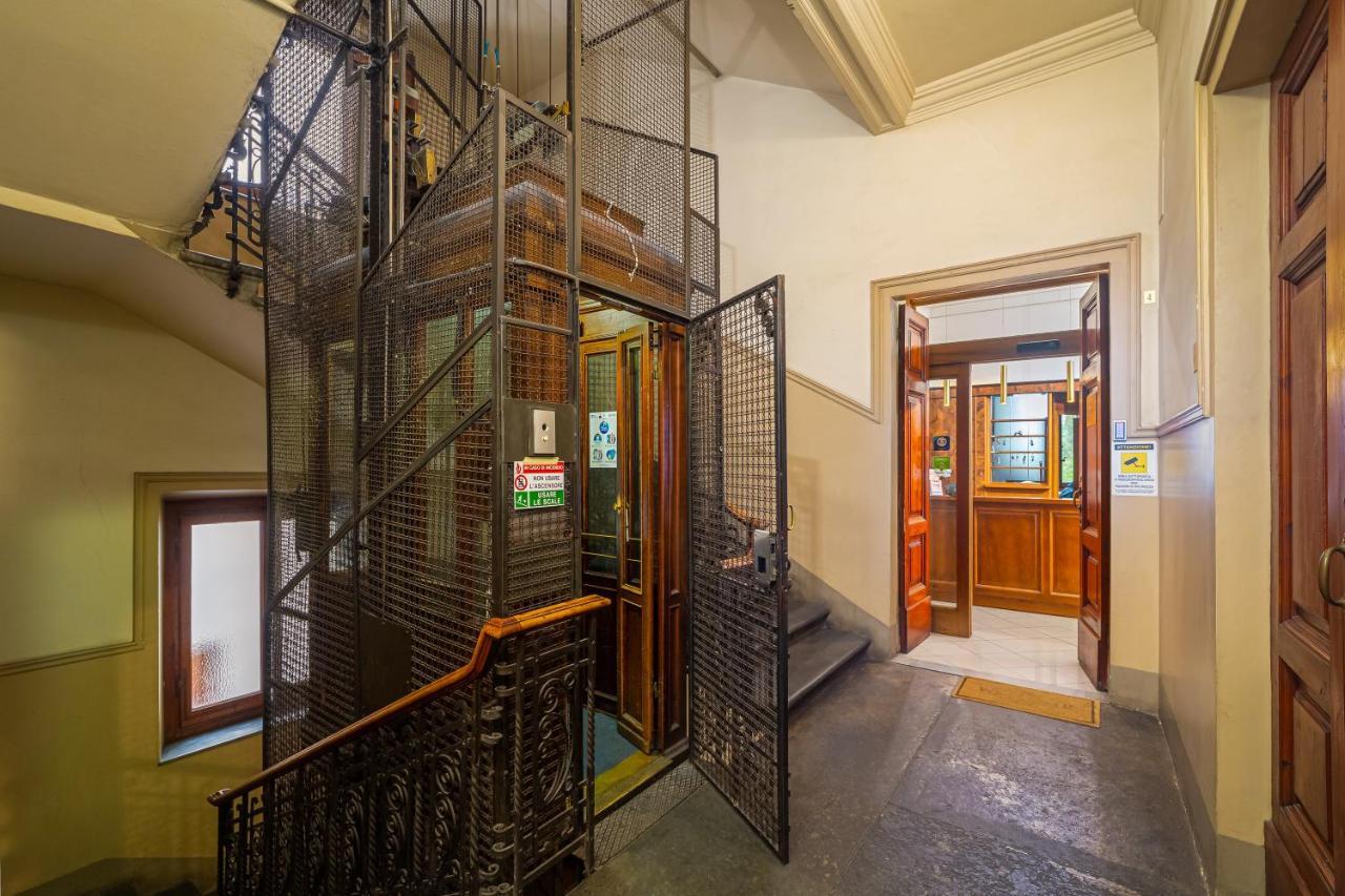 Astrid Hotel Florence Luaran gambar