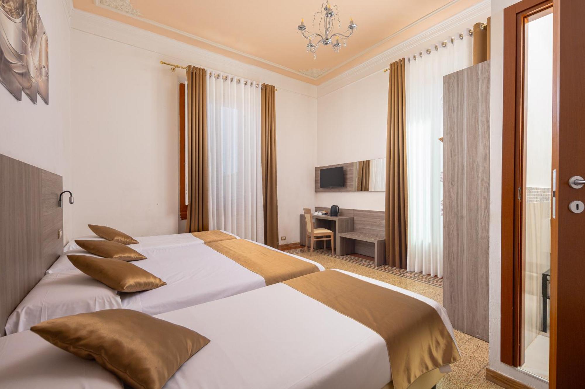 Astrid Hotel Florence Luaran gambar
